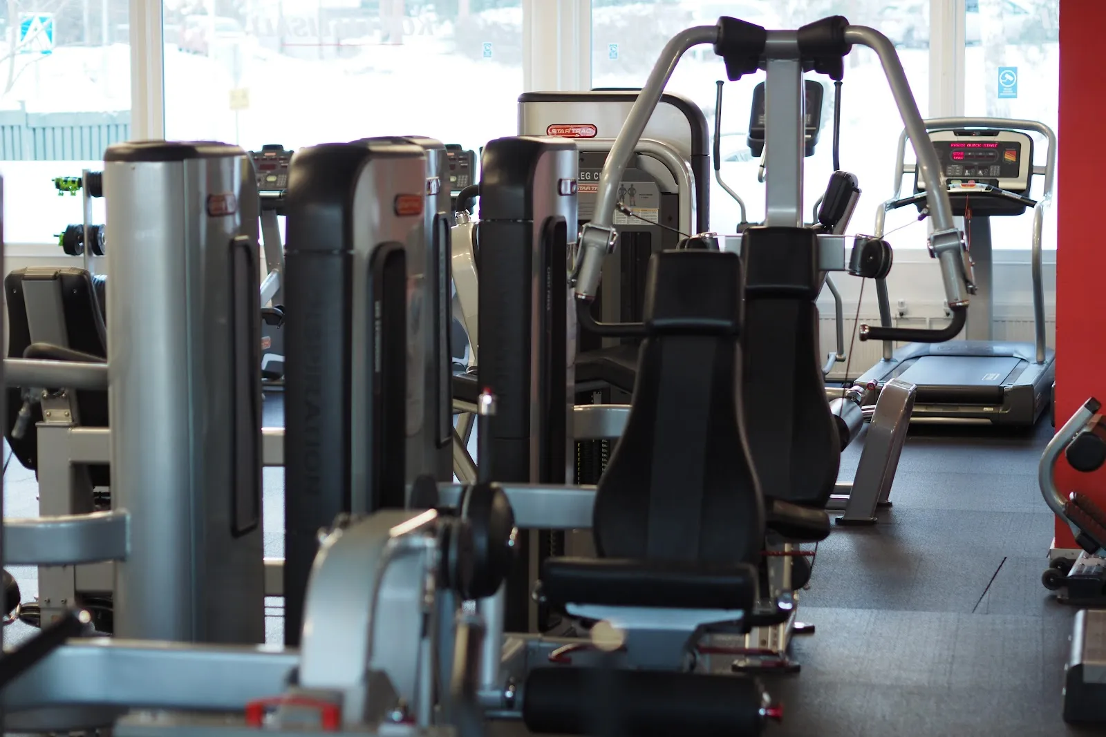Korttelisali - Simonkylä — fitnessstudio – Vantaa — 2
