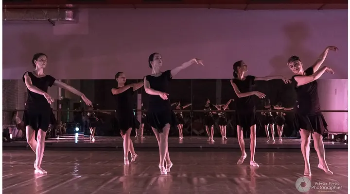 Cyberdanse Paris 5 Rue Léon Schwartzenberg — danse-studio à Paris — 4