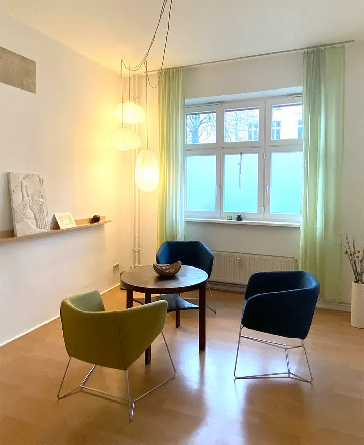 Cornus - am Mahler — Yoga in Weißensee, Berlin