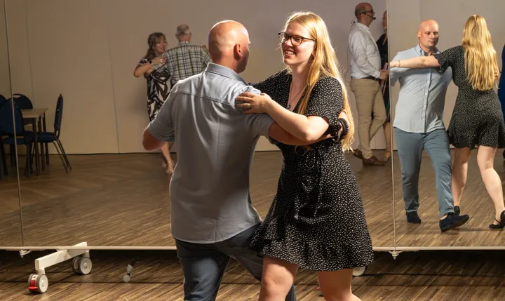 Dansstudio Ro-Lo — dans-studio in Heuvels, Herpen — 2