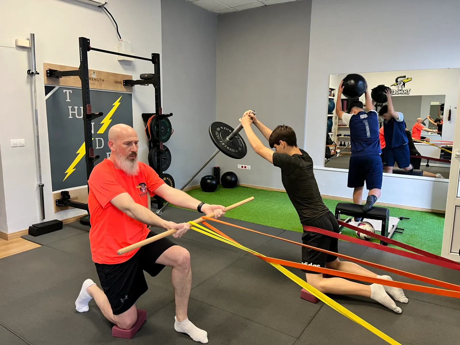 Bp Thunder — entrenamiento personal-studio en Huelva — 3