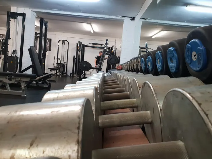 Complete Physique Gym — fitness studio in East Marsh, Grimsby — 2