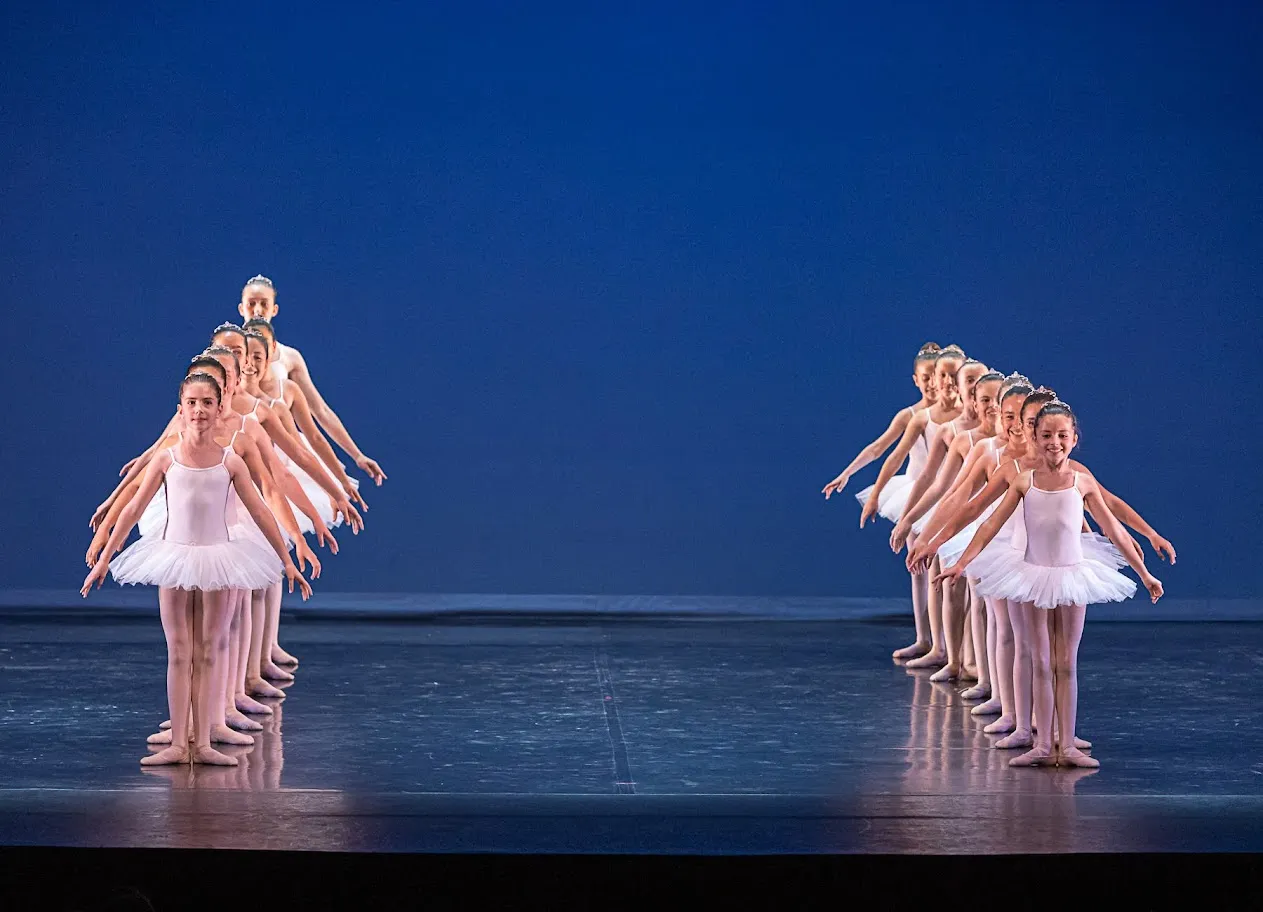 Escuela de Danza Carmen Aldana — dans-studio i Casco Antiguo, Zaragoza — bild 3
