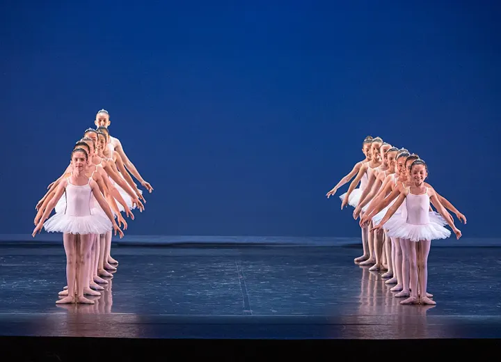 Escuela de Danza Carmen Aldana — baile-studio en Casco Antiguo, Zaragoza — 3