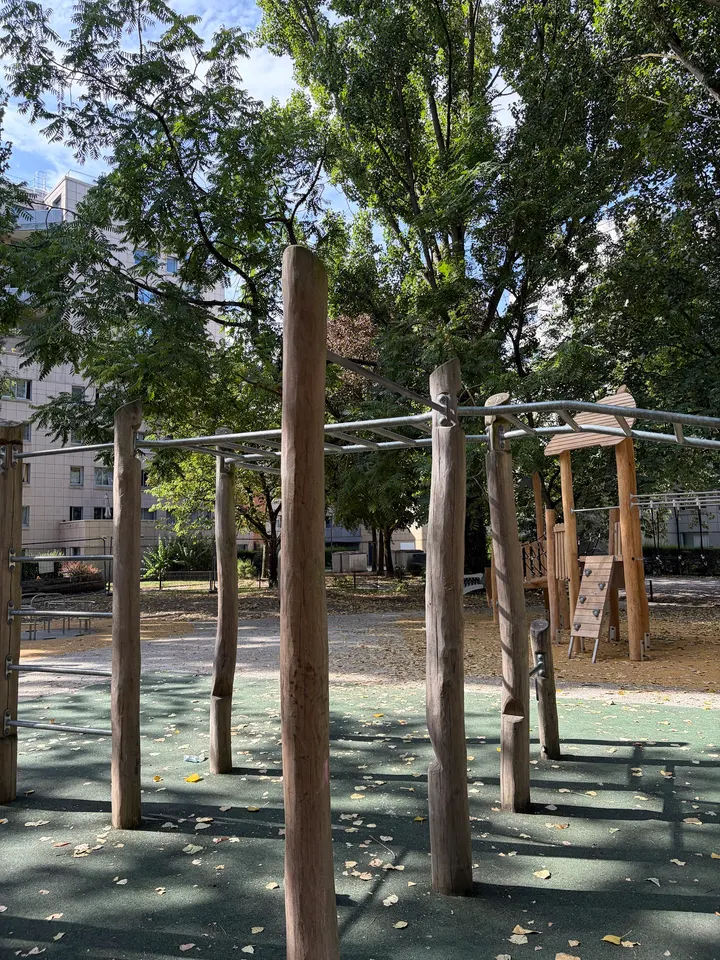 Street workout — Salle de fitness à Vieux-Lille, Lille