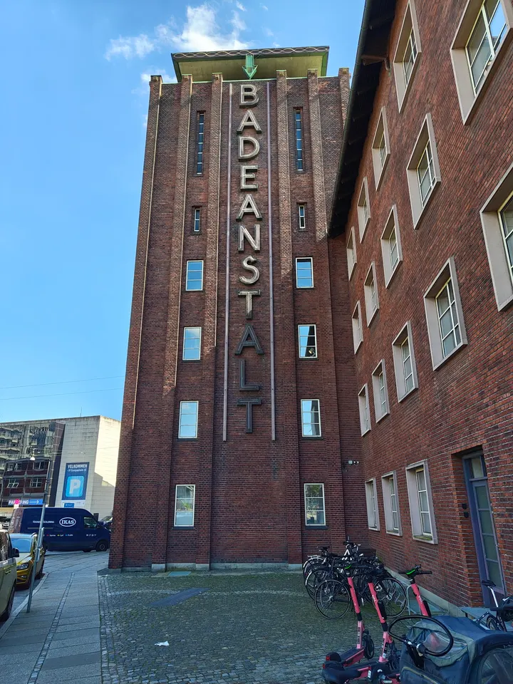 Badeanstalten Spanien — wellness-studio i Aarhus — 3