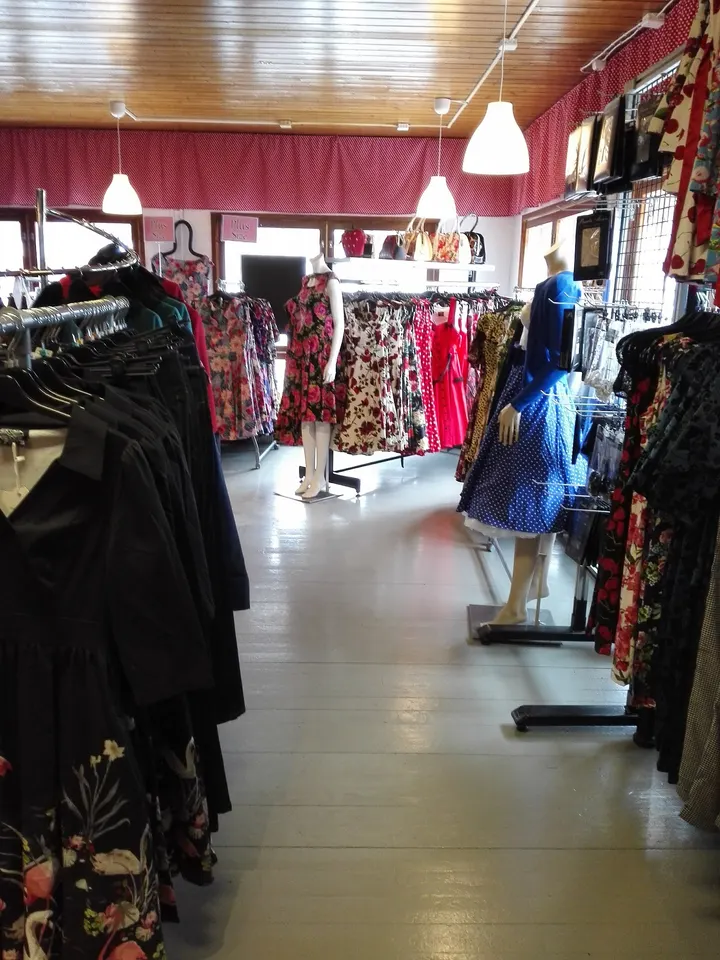 Häijään Tanssikrouvi — tanssi-studio – Rienilä, Sastamala — 2