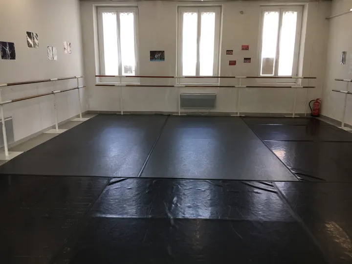 Nemausa Danse — danse-studio à La Placette, Nîmes — 2