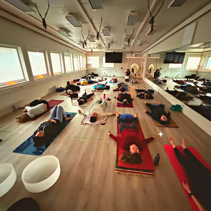 Siws Yin Yoga Siv Frafjord Skailand — yoga-studio i Stavanger — 5