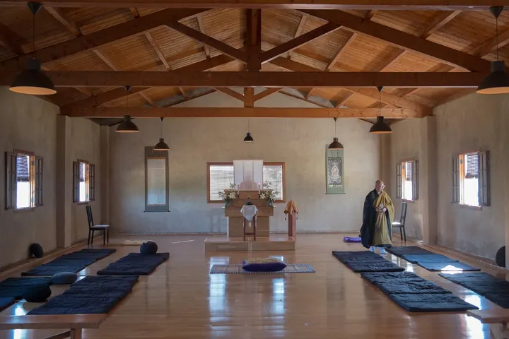 Dojo Zen Sevilla Kaiko — Meditation en San Julián, Sevilla
