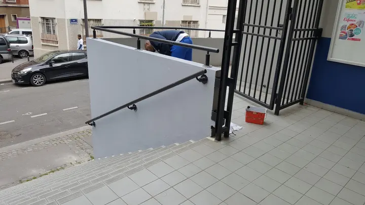 Centre Sportif Fragonard — Salle de fitness à Paris 17e Arrondissement, Paris