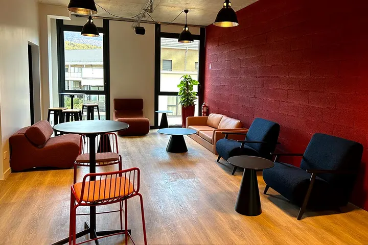 Espace 220 — salle de fitness-studio à Divonne-les-Bains — 2