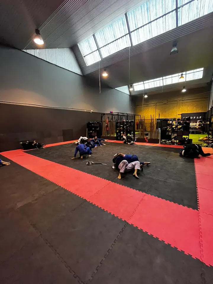 RRTeam Cantabria — artes marciales-studio en Barrio La Peña, Santander — 2