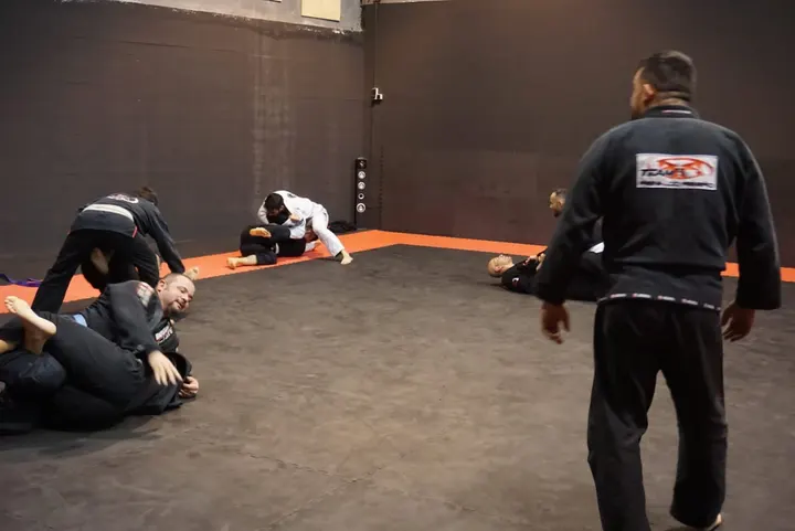 RRTeam Cantabria — artes marciales-studio en Barrio La Peña, Santander — 3