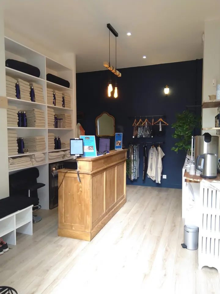 M-Yoga — hot yoga-studio à Parchamp - Albert Kahn, Boulogne-Billancourt — 3