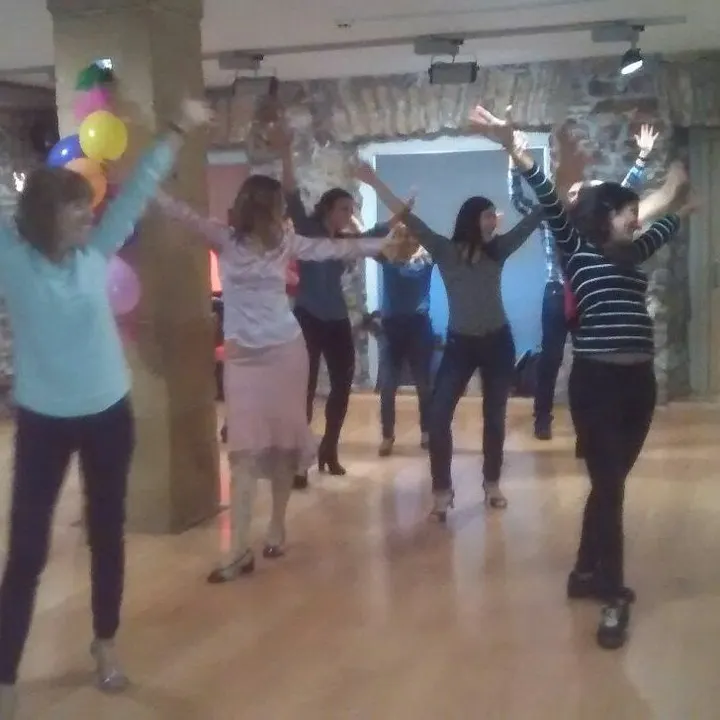 Carmen Garmendia y Maria Govillard — baile-studio en San Sebastián — 4