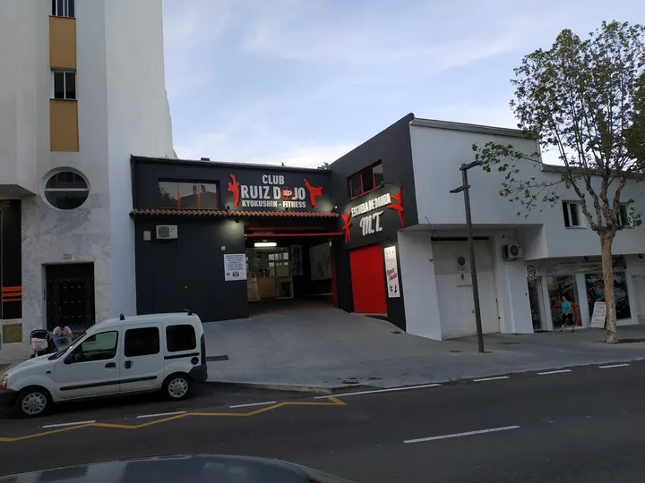 Club Deportivo Ruiz Dojo — artes marciales-studio en Estepona — 4