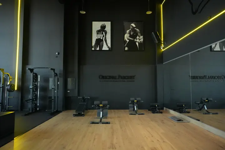 NOWGYM H24 - Faenza — palestre-studio a Quartiere Borgo, Provincia di Ravenna — 3
