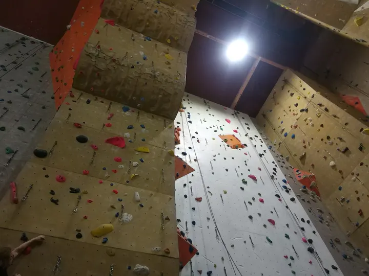 Kletter- und Boulderzentrum rocks. GmbH — klettern-studio in Jena — 4
