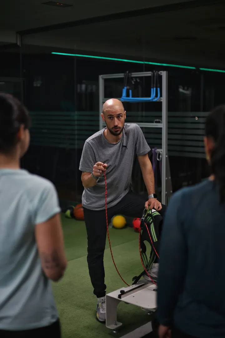 GIMNASIO EVOLUTION — estudio de fitness-studio en As Travesas, Vigo — 3