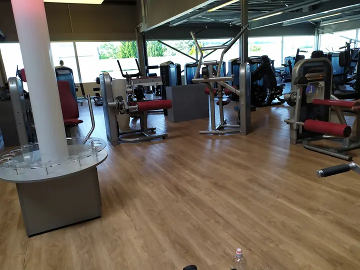enjoy fitness club - Fit & Well - 24h — fitnessstudio in Ellhofen — 4