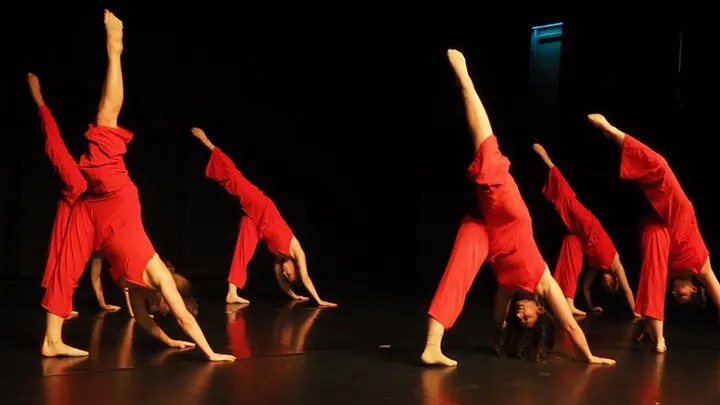 downtown dance — Dance in Innenstadt, St. Ulrich-Dom, Augsburg
