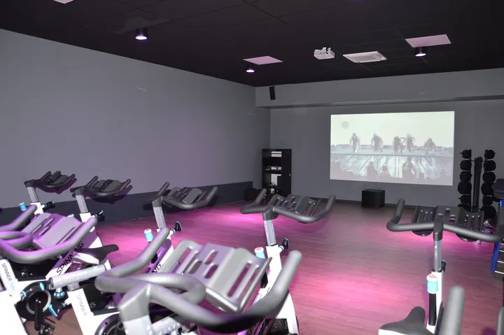 Xl Fitness — salle de fitness-studio à Moirans — 2