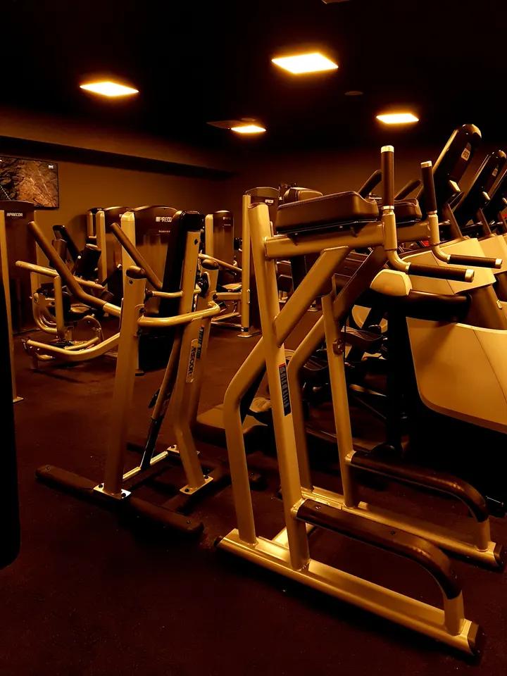 Xl Fitness — salle de fitness-studio à Moirans — 3