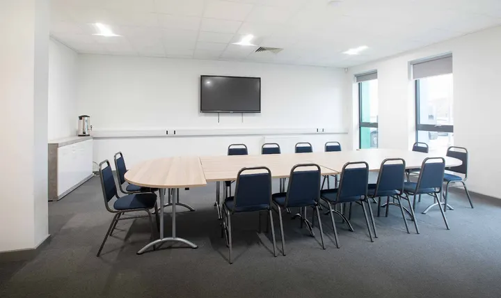 The Park Centre Gym — fitness studio in Knowle, Bristol — 3