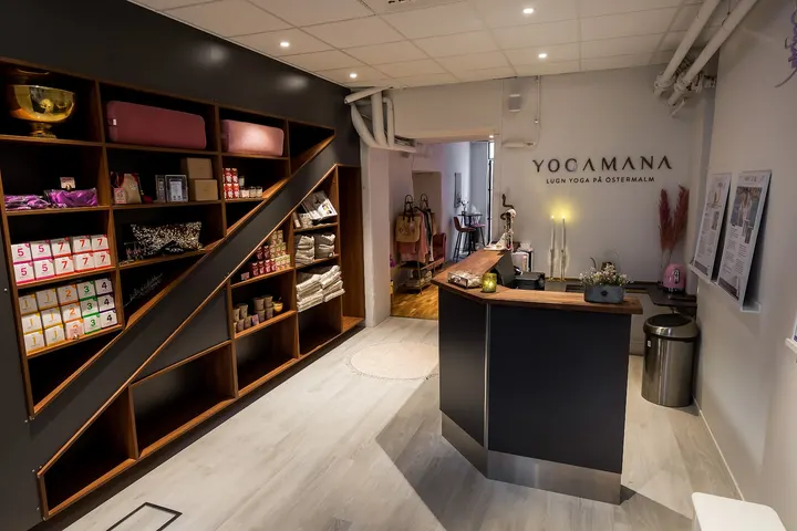 YogaMana Sibyllegatan — yoga-studio i Östermalm, Stockholm — 3