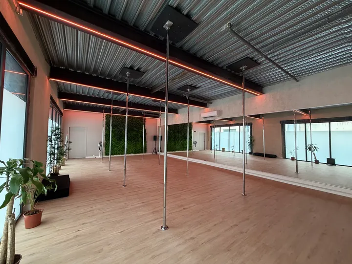 Studio Pole Sud — pole fitness-studio à 5e Arrondissement, Marseille — 2