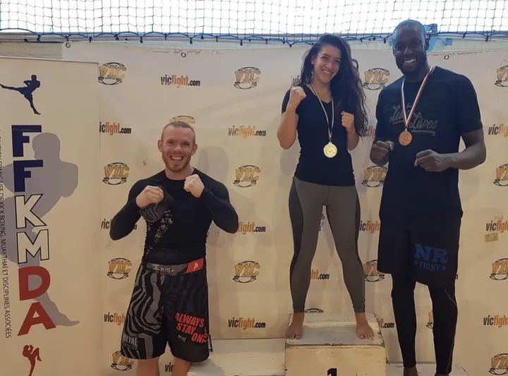 KRAV MAGA et PANCRACE ISSY LES MOULINEAUX — mma-studio à Quartier La Ferme / Les Îles / Les Chartreux, Issy-les-Moulineaux — 3