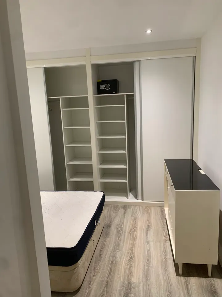 Centro Bravo de Salud Integral - Masaje — entrenamiento personal-studio en Usera, Madrid — 3