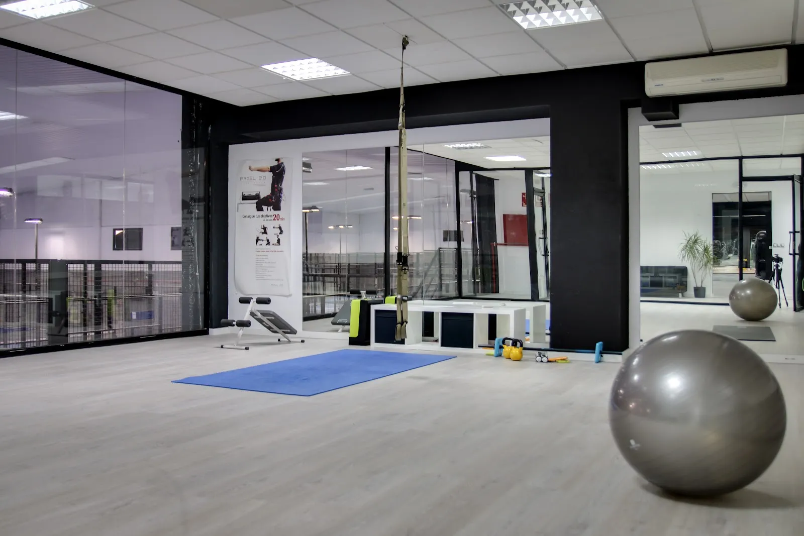 Pádel 2.0 — estudio de fitness-studio en Las Nieves, Móstoles — 3