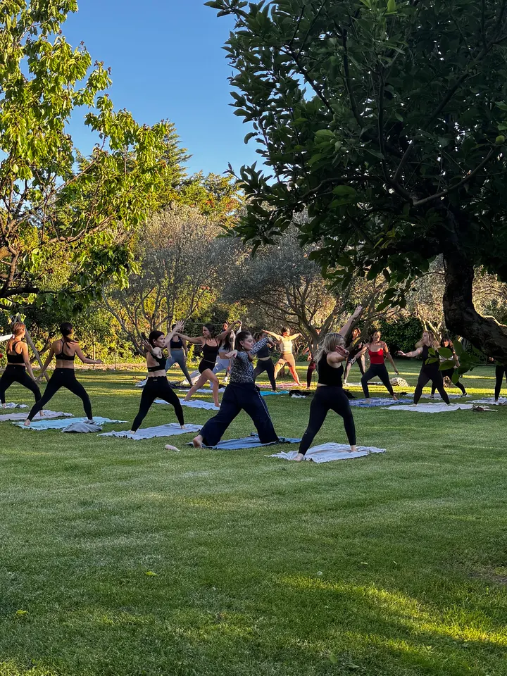 Yogines Aix-en-provence — Yoga à Cuques, Aix-en-Provence