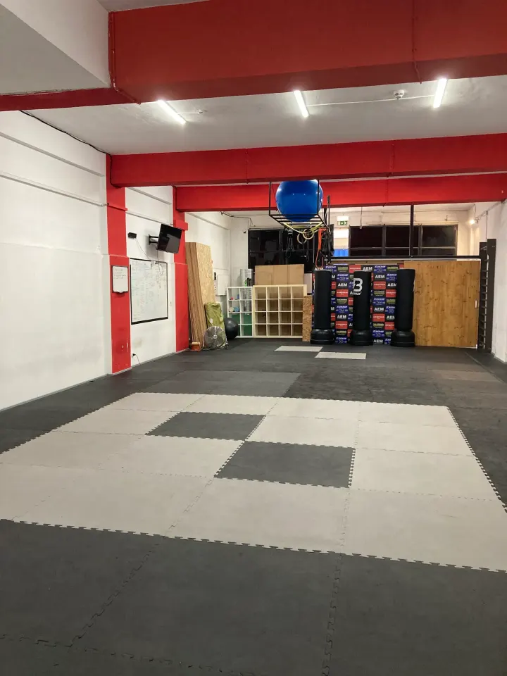AEM — artes marciais-studio em Torres Vedras — 2