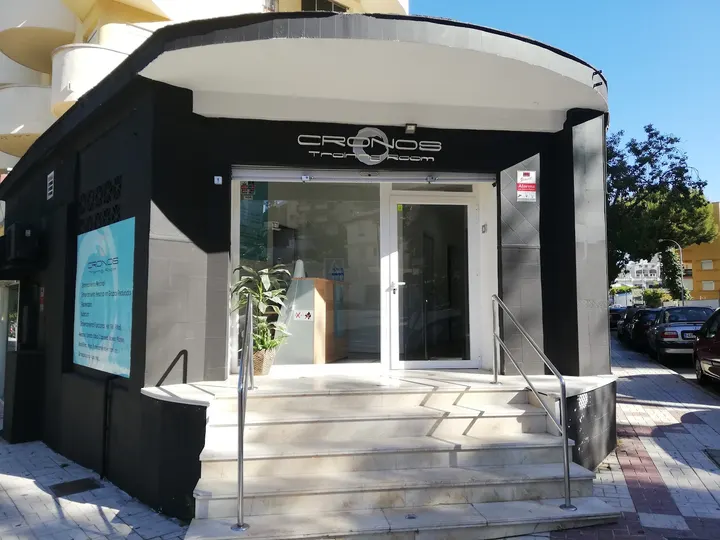 Cronos Training Room — entrenamiento personal-studio en Torremolinos — 2