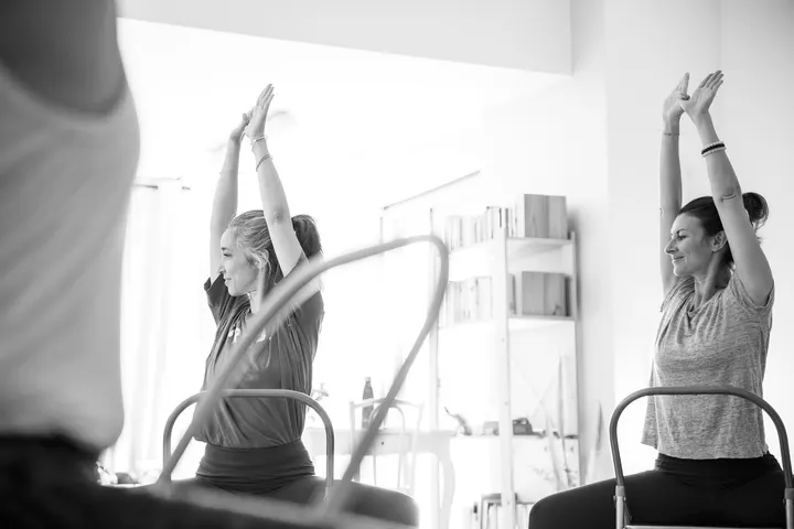Mouna : Yoga et Pilates — yoga-studio aux Chalets / Bayard / Belfort / Saint-Aubin / Dupuy, Toulouse — 2