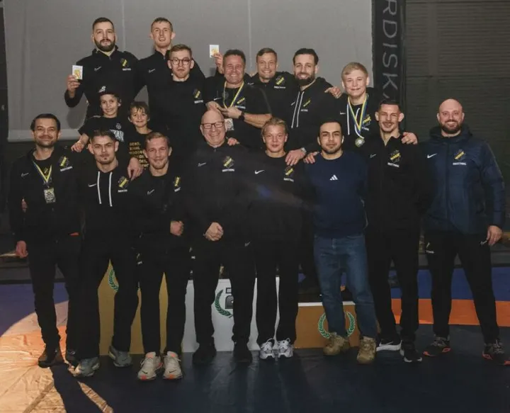 AIK Brottning – Wresfit — strength-studio i Solna, Stockholm