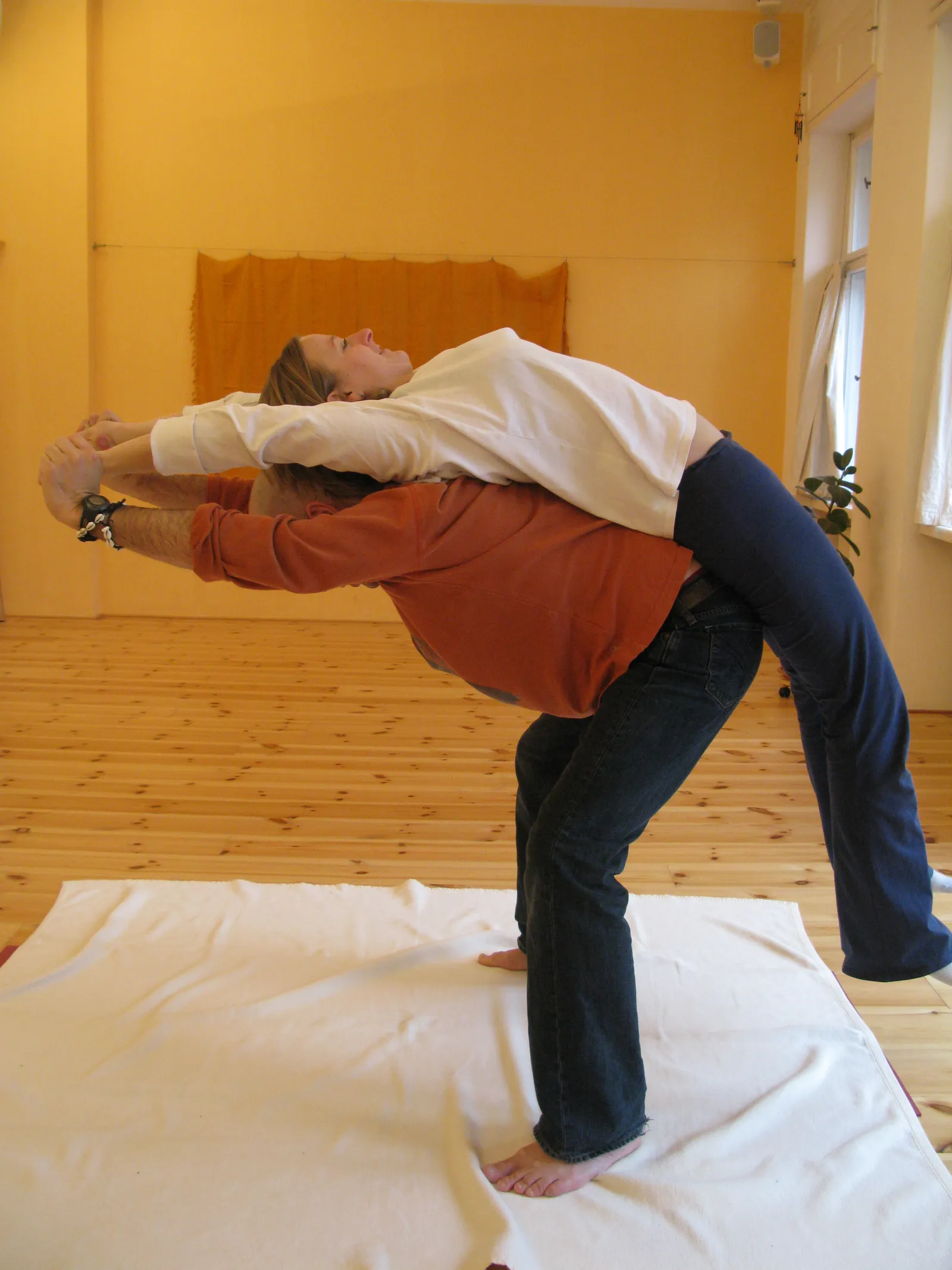 Yogalila - Schule für Yoga in Berlin Prenzlauer Berg — yoga-studio i Berlin — 3