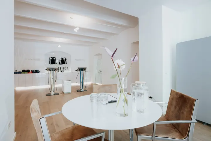Ars Athletica Mentorium — ems-training-studio in Freiburg im Breisgau — 6