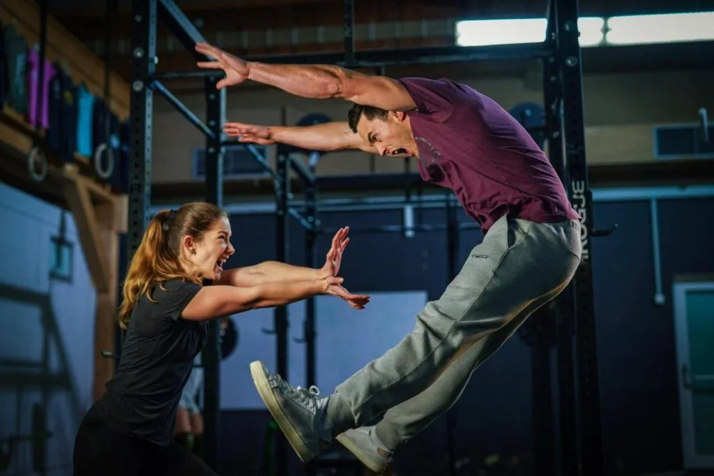 Wellenreiten Yoga @CrossFit Rosenheim — yoga-studio i München — 5