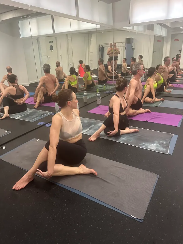 Bikram Yoga Madrid Río — yoga-studio en Madrid — 5