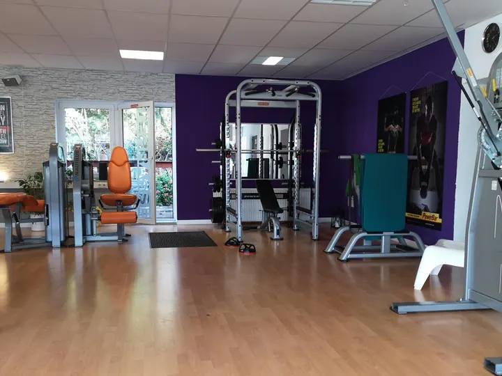 Premiumfit Fitnessstudio & Gesundheitszentrum — fitnessstudio in Siegen — 6