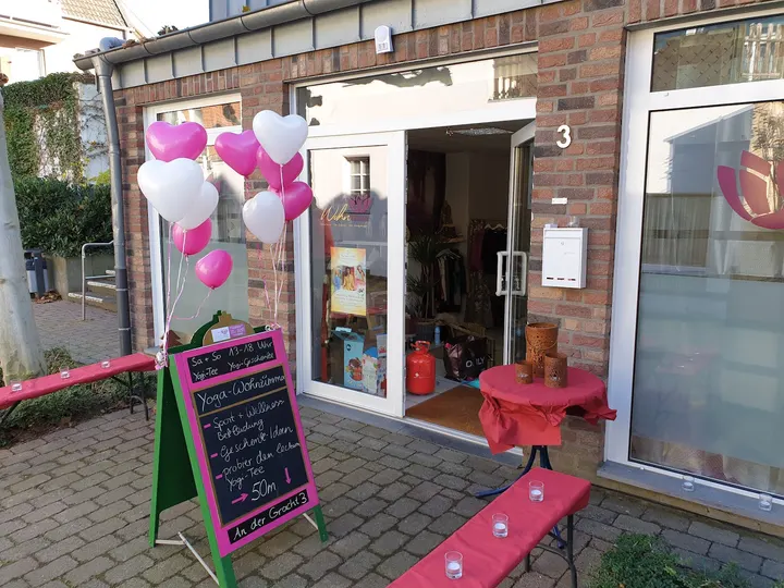 Yoga Wohnzimmer - Katharina Röttgen — yoga-studio in Wegberg — 4