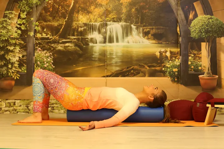 Yoga Wohnzimmer - Katharina Röttgen — Yoga in Harbeck, Wegberg