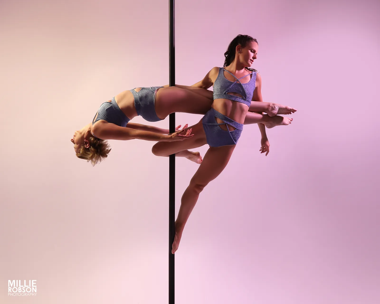 Pole Passion by Lisa Vogt — dans-studio i Oberhausen — 4