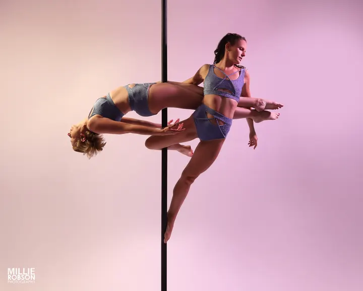 Pole Passion by Lisa Vogt — tanz-studio in Oberhausen — 4