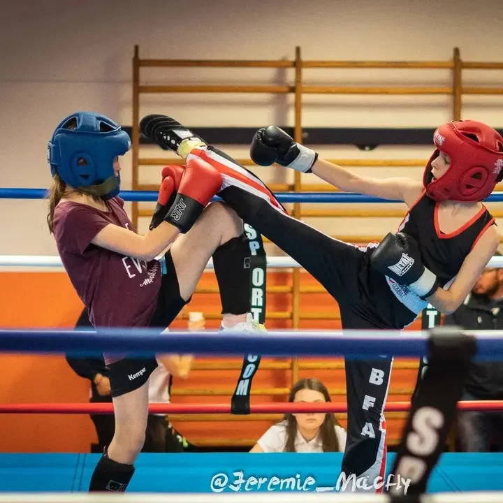 Savate Boxe Française Aurillacoise — Boxe à Marmiers, Aurillac