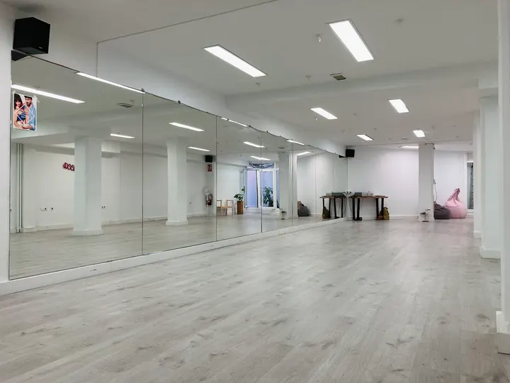 Escuela de Baile Lamaracca — baile-studio en San Sebastián — 3